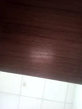 Snapshot of ValeriaLove43211 chatting on October 17, 6:05 am ValeriaLove43211 online show from October 17, 6:05 am