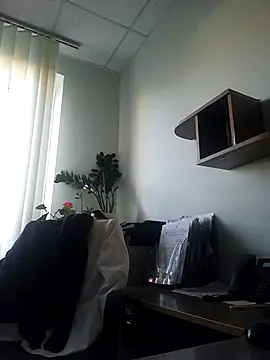 Snapshot of ValeriaLove43211 chatting on November 4, 1:54 pm ValeriaLove43211 online show from November 4, 1:54 pm