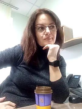 Snapshot of ValeriaLove43211 chatting on November 26, 8:15 am ValeriaLove43211 online show from November 26, 8:15 am