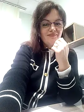 Snapshot of ValeriaLove43211 chatting on December 22, 12:02 pm ValeriaLove43211 online show from December 22, 12:02 pm