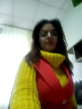 Snapshot of ValeriaLove43211 chatting on April 8, 10:15 am ValeriaLove43211 online show from April 8, 10:15 am