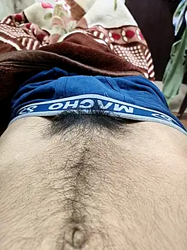 Snapshot of king_boy070 chatting on December 18, 6:14 pm king boy070 online show from December 18, 6:14 pm