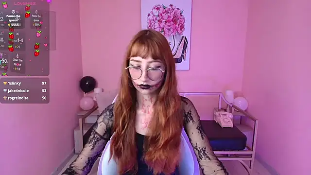 gaby angel  online show from October 31, 6:31 pm