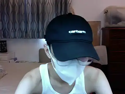 Snapshot of kai101010 chatting on September 18, 4:47 am kai101010 online show from September 18, 4:47 am