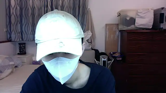 Snapshot of kai101010 chatting on October 2, 4:25 pm kai101010 online show from October 2, 4:25 pm