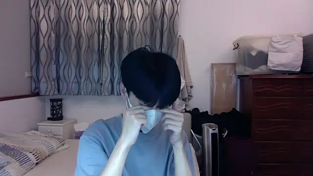 Snapshot of kai101010 chatting on October 3, 4:48 pm kai101010 online show from October 3, 4:48 pm