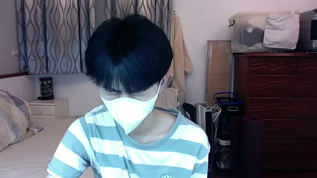 Snapshot of kai101010 chatting on October 18, 4:08 pm kai101010 online show from October 18, 4:08 pm