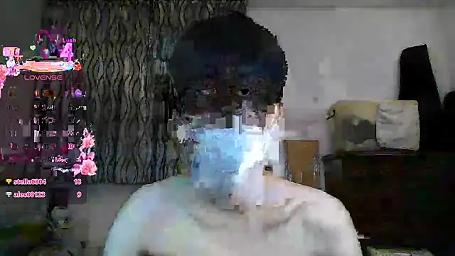 kai101010 online show from February 5, 2:11 pm