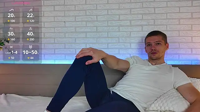 GarettVoss online show from September 27, 4:50 am