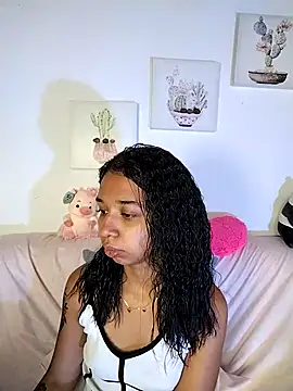 Snapshot of Suzanelee1 chatting on October 7, 3:09 pm Suzanelee1 online show from October 7, 3:09 pm