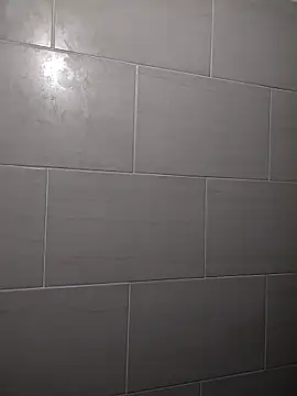 Snapshot of Suzanelee1 chatting on October 16, 2:07 pm Suzanelee1 online show from October 16, 2:07 pm