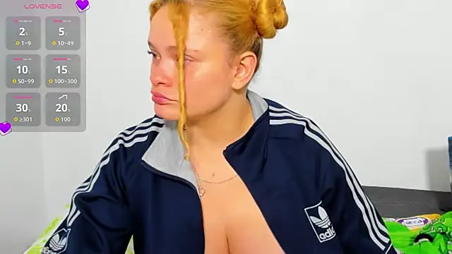 Cherrysweetyx online show from February 19, 12:34 pm