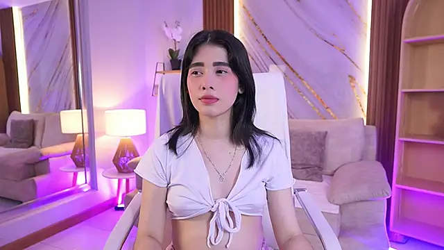 BillieBrownn online show from May 16, 7:01 pm
