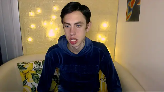 AlexNaughty14 online show from September 19, 9:22 am