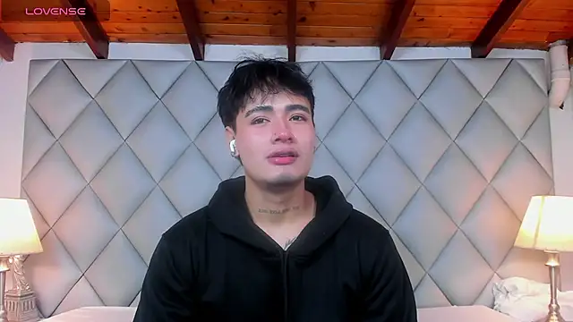 Clement Reyes online show from January 10, 12:29 pm