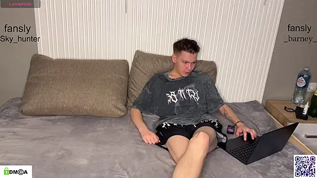 Eaton  online show from November 13, 7:57 pm