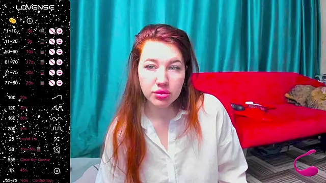 Snapshot of LillyLover_ chatting on October 10, 12:42 am LillyLover  online show from October 10, 12:42 am