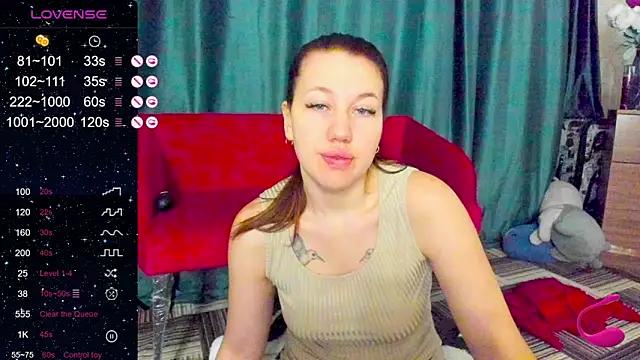 Snapshot of LillyLover_ chatting on October 17, 12:58 am LillyLover  online show from October 17, 12:58 am