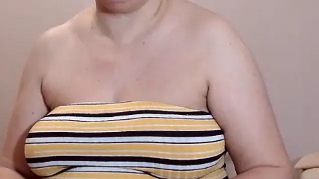Snapshot of NastyAssxx chatting on January 10, 1:24 pm NastyAssxx online show from January 10, 1:24 pm