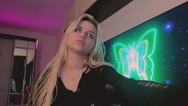 BarbaraSiren online show from September 25, 2:10 pm