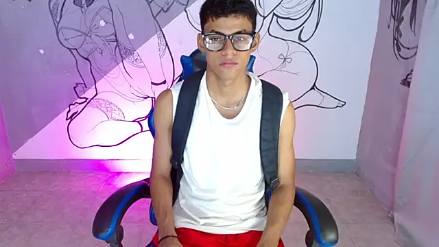 Snapshot of deivid_bigcock1 chatting on December 5, 12:19 am deivid bigcock1 online show from December 5, 12:19 am