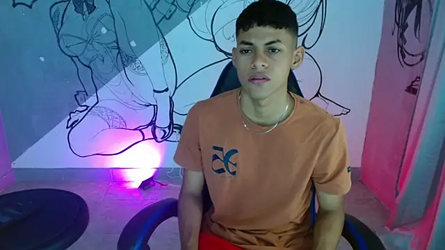 Snapshot of deivid_bigcock1 chatting on December 19, 12:17 am deivid bigcock1 online show from December 19, 12:17 am