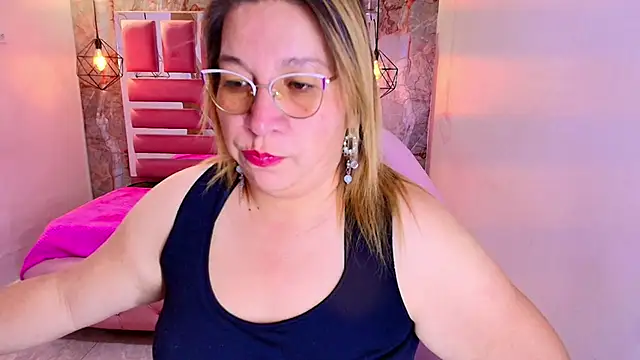 MaylinRosse  online show from February 17, 7:09 pm