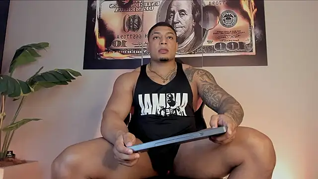 chrizmacgregor online show from February 19, 2:40 am