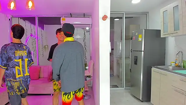 Houseofwarrios online show from September 22, 3:30 am