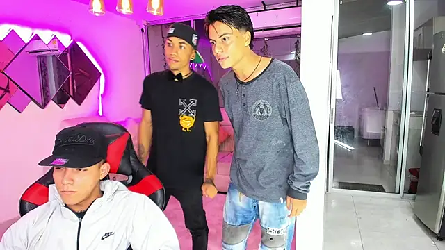 Houseofwarrios online show from November 22, 5:28 am