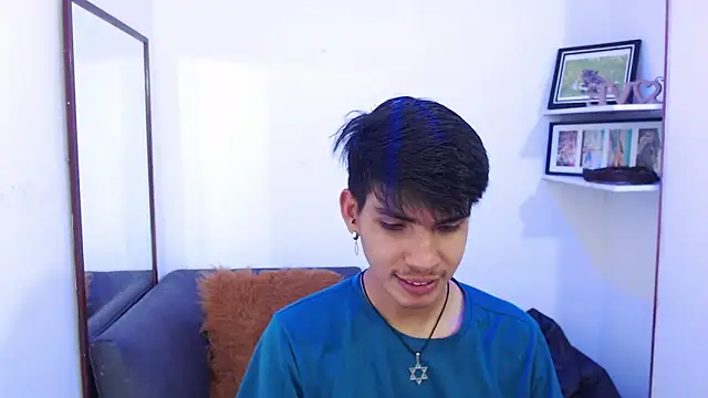 David 925  online show from November 4, 4:11 am