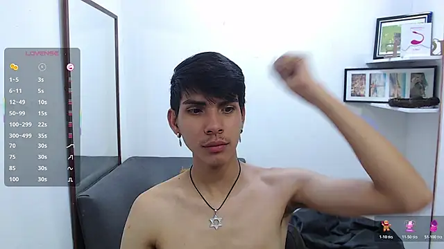 David 925  online show from November 23, 12:38 pm