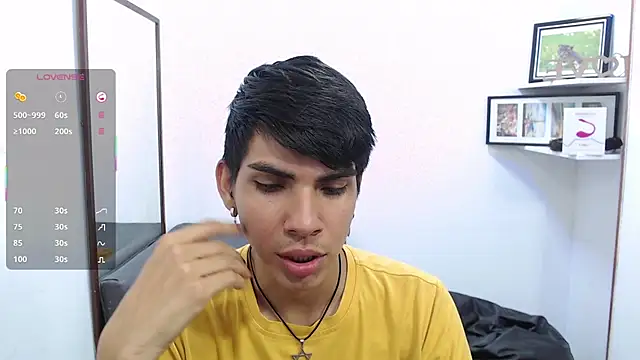 David 925  online show from November 25, 3:39 am