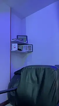 David 925  online show from December 2, 9:58 am