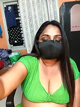 queendivya online show from May 8, 6:02 pm