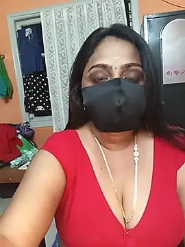 queendivya online show from May 14, 5:42 pm
