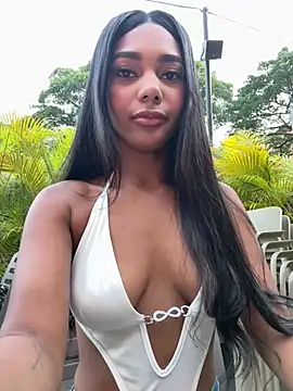 Savannahfisher online show from May 14, 11:00 pm