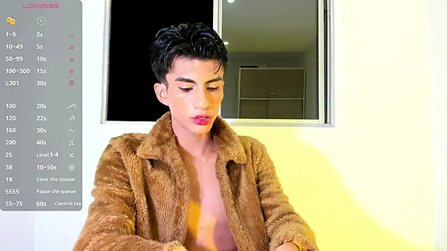Erick Velveth online show from May 11, 5:35 am