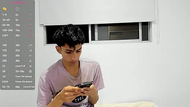 Erick Velveth online show from May 19, 4:52 am