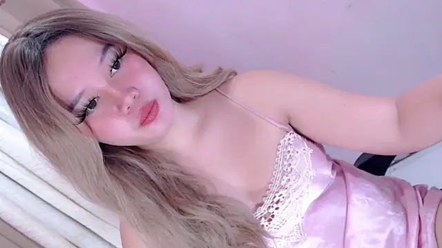 Snapshot of sugar_melody chatting on December 3, 7:12 pm sugar melody online show from December 3, 7:12 pm