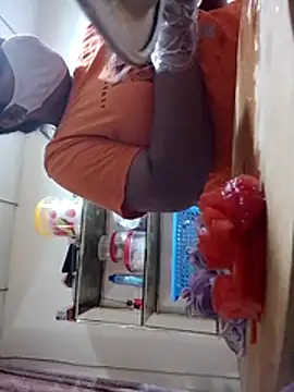 TAMIL AMMUSRI online show from October 29, 7:32 am