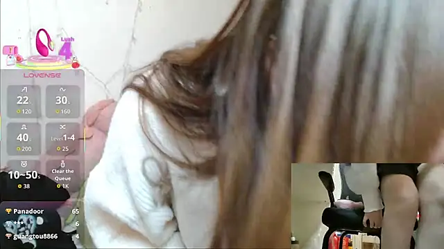 sallycui online show from March 3, 12:39 am