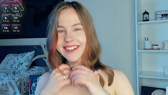 MaliaBourraine online show from May 3, 7:47 am
