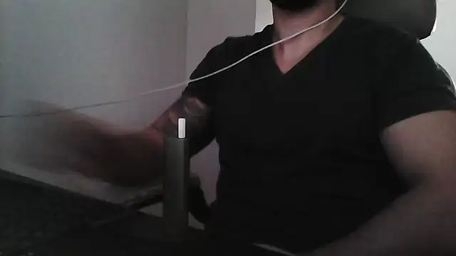 Snapshot of yourfantasy777 chatting on March 22, 6:22 pm yourfantasy777 online show from March 22, 6:22 pm