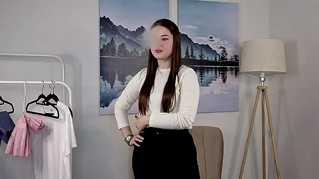 Snapshot of RhodaHillyard chatting on September 23, 9:34 am RhodaHillyard online show from September 23, 9:34 am