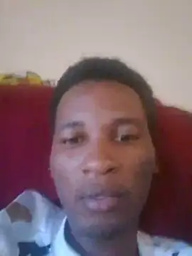 Snapshot of sparrowzy chatting on February 18, 12:56 pm sparrowzy online show from February 18, 12:56 pm