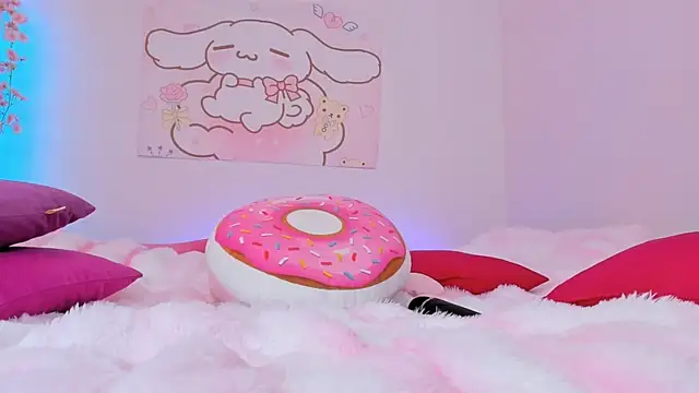 Leri Dells online show from November 9, 4:16 pm