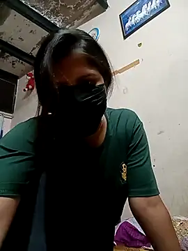 Snapshot of soni_megwal chatting on April 4, 12:13 pm soni megwal online show from April 4, 12:13 pm