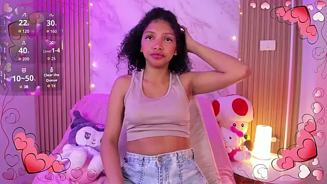 Snapshot of natalia_blue chatting on February 6, 3:44 am natalia blue online show from February 6, 3:44 am