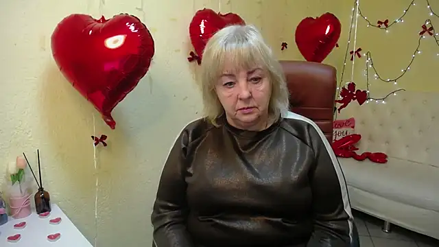 Snapshot of MilenaWedxy chatting on February 9, 6:34 pm MilenaWedxy online show from February 9, 6:34 pm